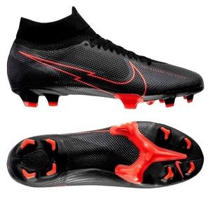 Nike Mercurial Black and Red Soccer Cleats Size Men’s 6 and Women’s 7.5
